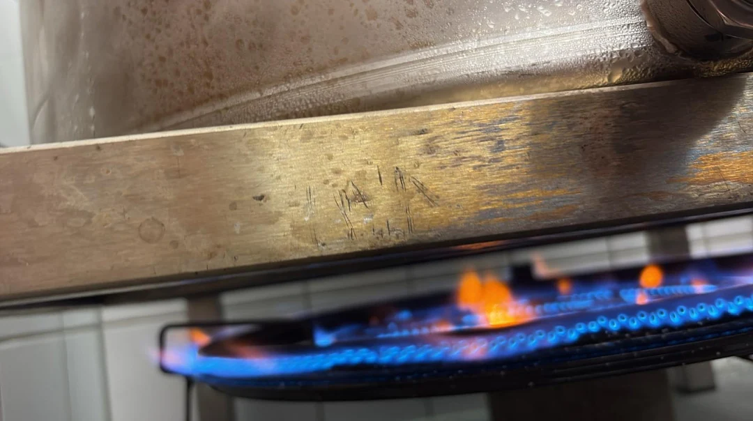 Gasflamme unter dem Braukessel